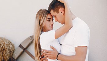 Get your love back with Astrologer Rakesh Kumar